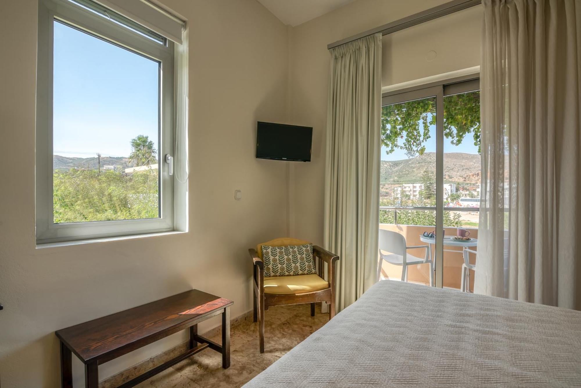 Hotel Peli Kíssamos Екстериор снимка