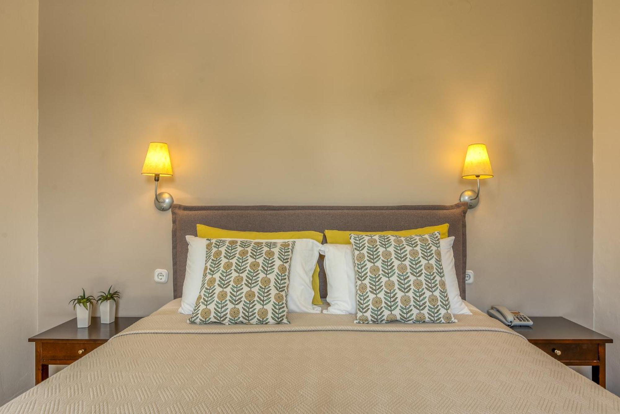 Hotel Peli Kíssamos Екстериор снимка