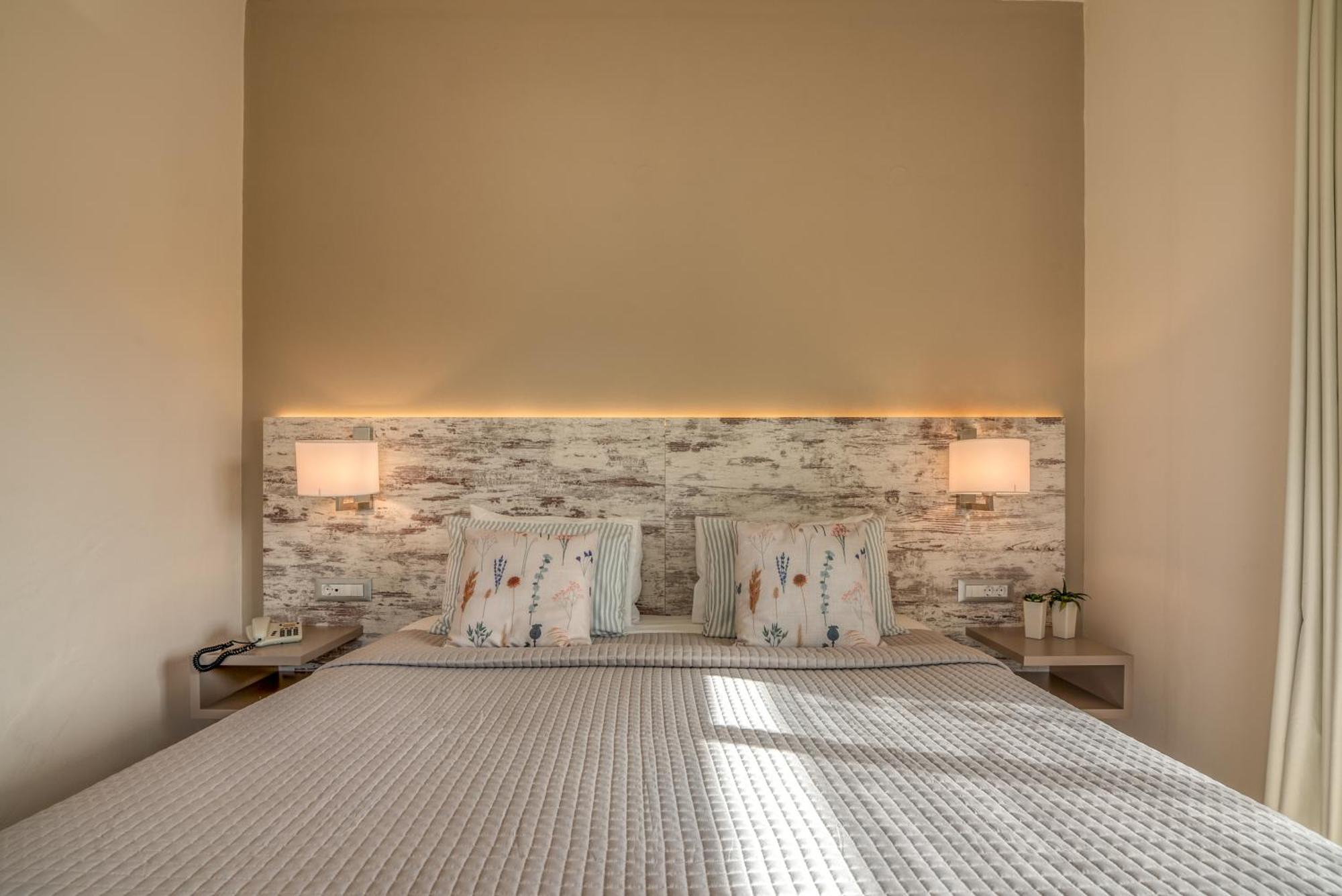 Hotel Peli Kíssamos Екстериор снимка